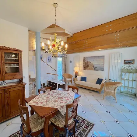 Albachiara Villa *
